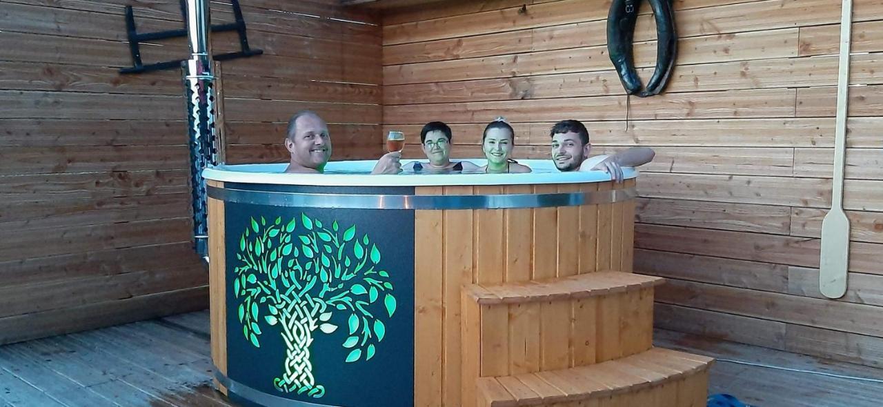 Au Chalet Bain Nordique neuf indépendant calme assuré Haselbourg Esterno foto